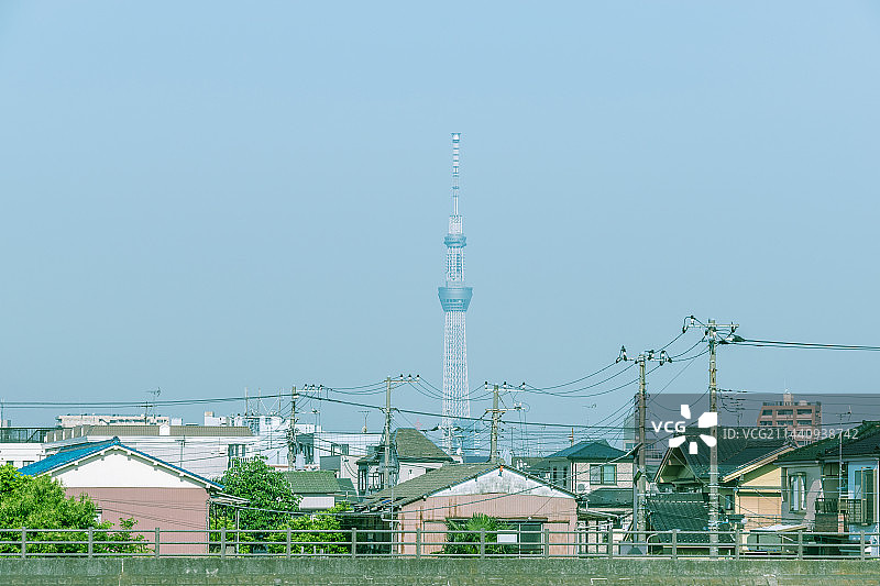 东京江户川区房屋与晴空塔景观图片素材