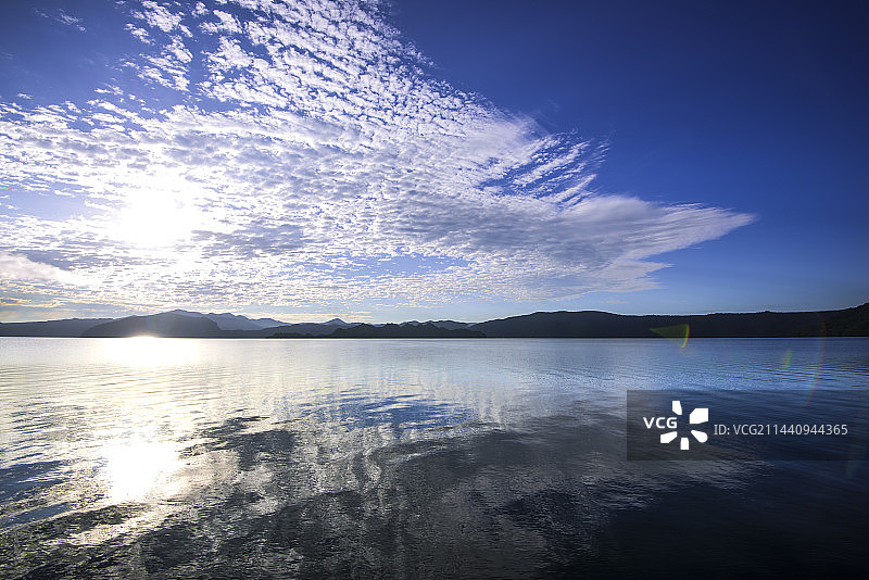 日本十和田湖图片素材
