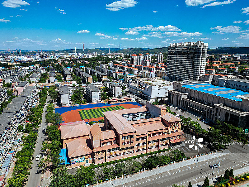 辽阳市 宏伟区 宏伟广场 半山居 荟萃湖 天井公园 航拍图片素材