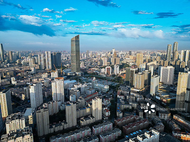 沈阳 地标 惠工广场 新地中心 方圆大厦 智慧大厦 市府广场图片素材