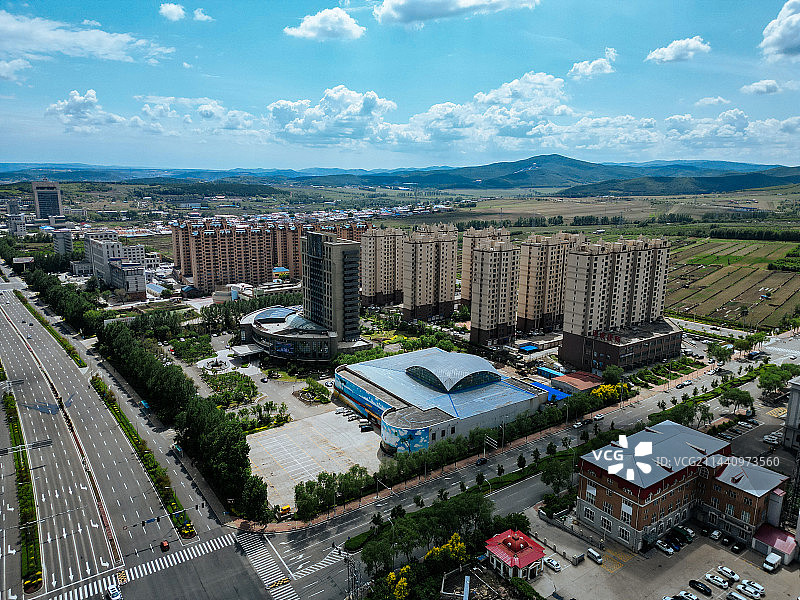 双鸭山市 市政广场 博物馆 广大厦 世纪大道 新城 尖山区图片素材