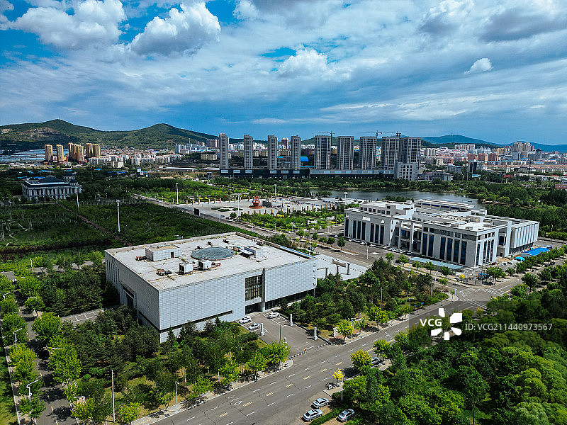 双鸭山市 市政广场 博物馆 广大厦 世纪大道 新城 尖山区图片素材