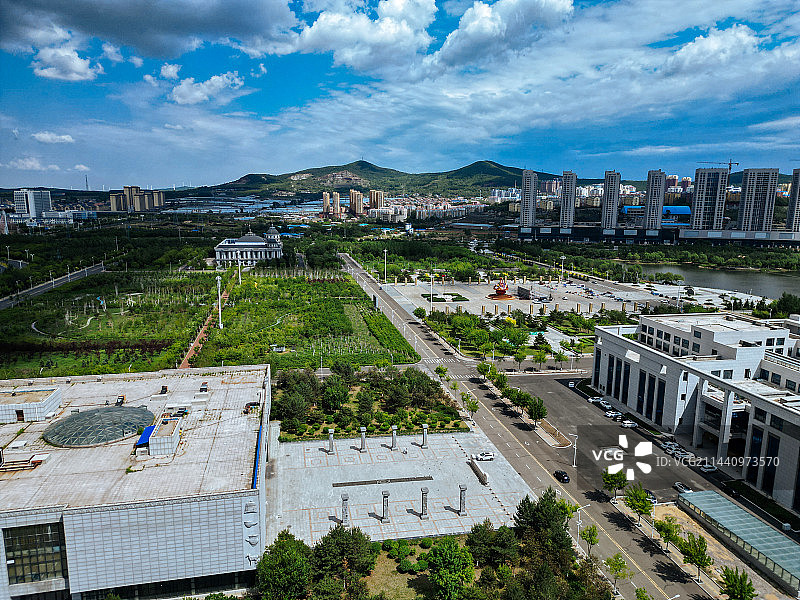 双鸭山市 市政广场 博物馆 广大厦 世纪大道 新城 尖山区图片素材