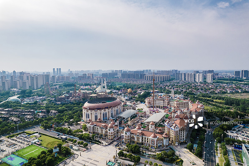 常州市迪诺水镇、中华恐龙园及周边建筑航拍图片素材