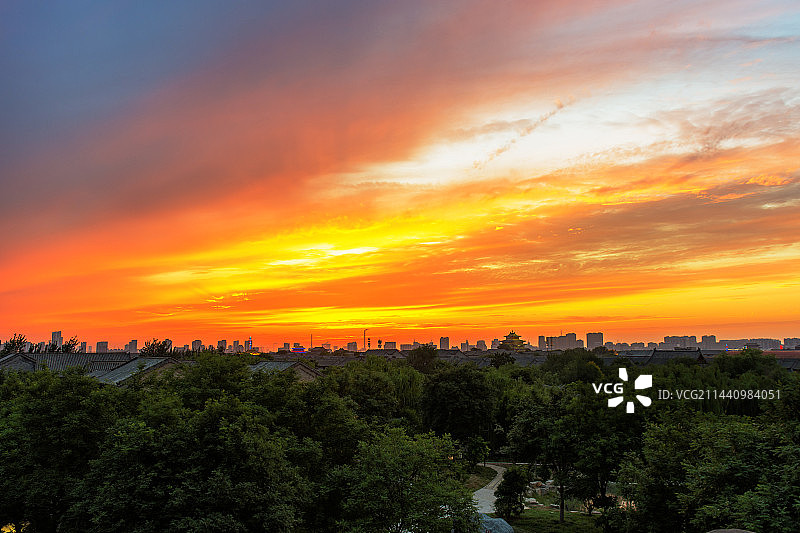 绚丽晚霞映（东昌）古城23.06图片素材