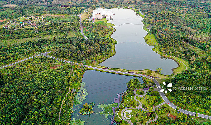 航拍山水田园风光图片素材