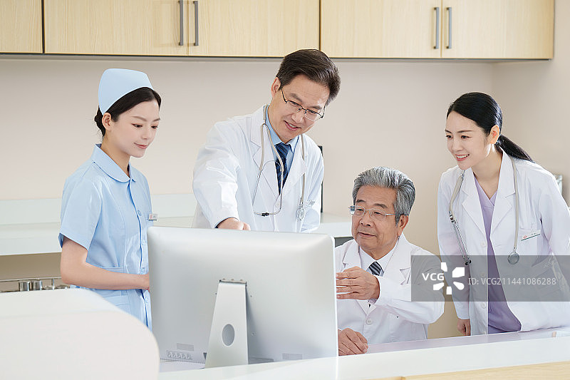 医务工作者交流工作图片素材