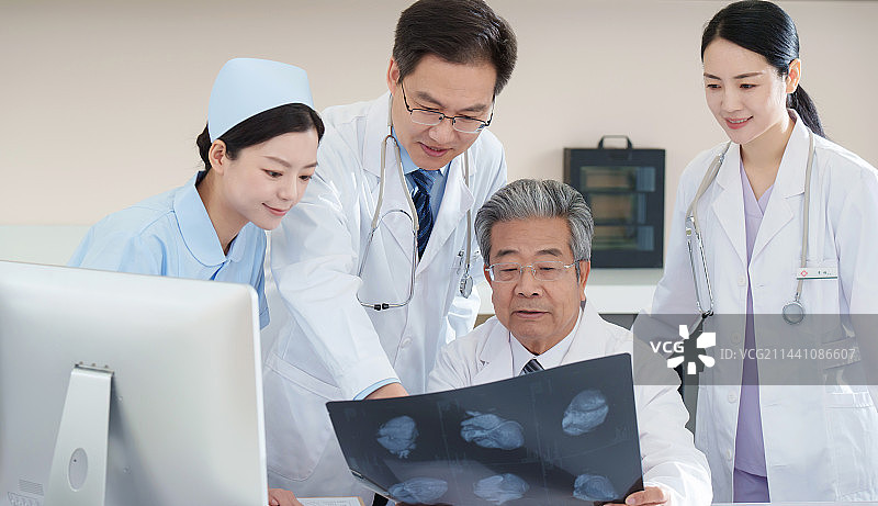 医务工作者交流工作图片素材