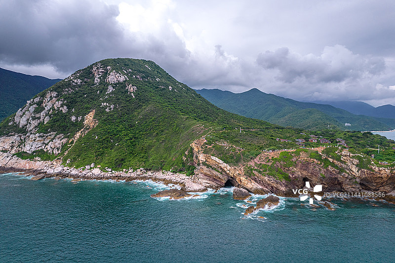 深圳大鹏半岛鹿嘴山庄杨梅坑月亮湾航拍图片素材