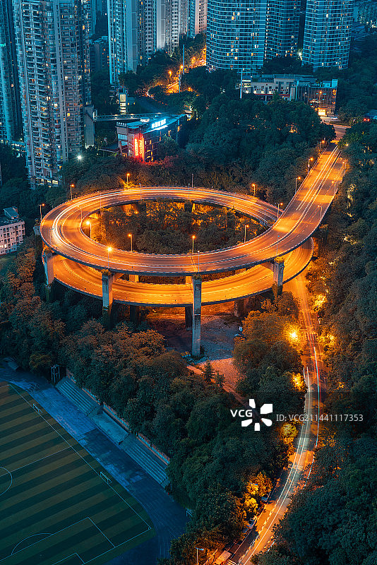 重庆融侨路旋转公路夜景图片素材