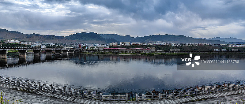 鸭绿江畔20230606图片素材