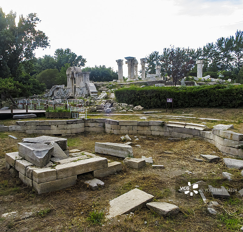 中国北京圆明园遗址公园西洋楼遗址，断壁残垣，谐奇趣、大水法、方外观、海晏堂图片素材