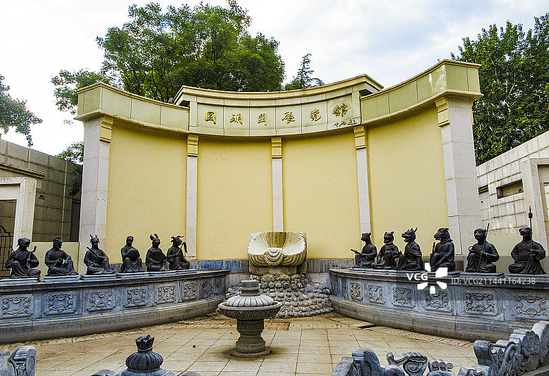 中国北京圆明园遗址公园西洋楼遗址，断壁残垣，谐奇趣、大水法、方外观、海晏堂图片素材