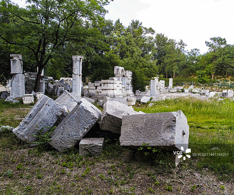 中国北京圆明园遗址公园西洋楼遗址，断壁残垣，谐奇趣、大水法、方外观、海晏堂图片素材