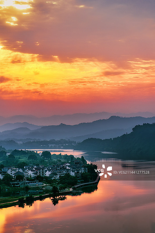 新安江图片素材