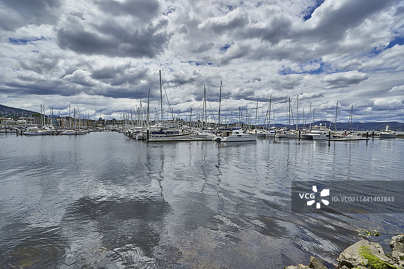 澳大利亚霍巴特港口帆船图片素材