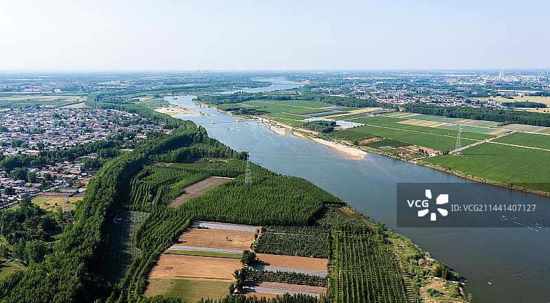 航拍山东省临沭县沭河春季风景图片素材