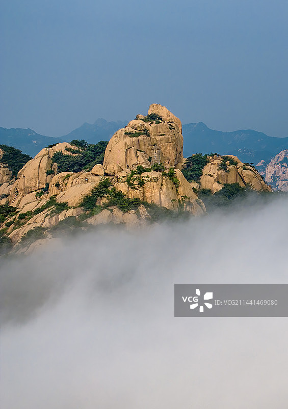 山东省日照市五莲山云海图片素材