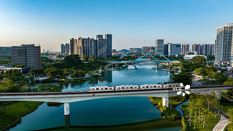 航拍广州南沙横沥岛蕉门河与凤凰湖图片素材