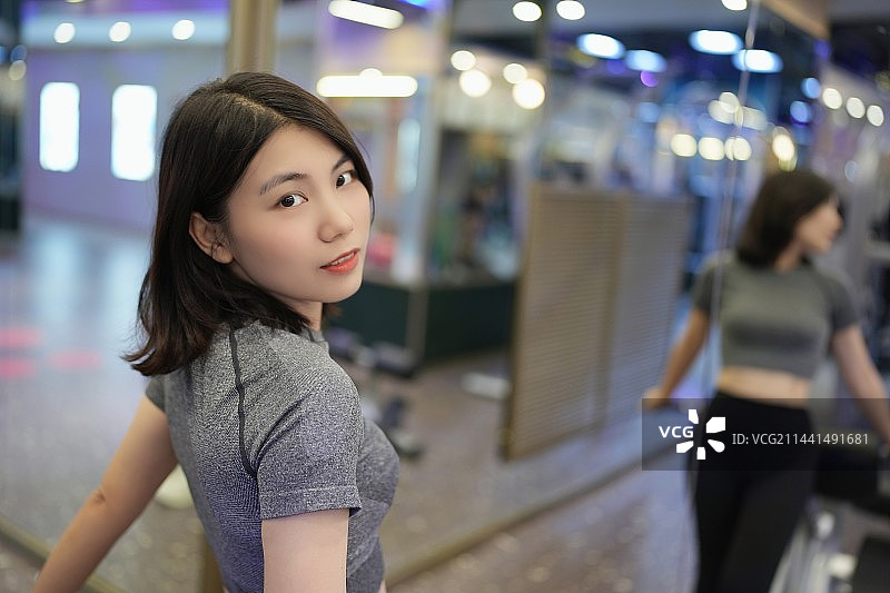 镜中人图片素材