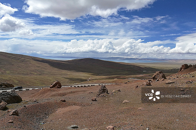 纳木错和那根拉山口图片素材