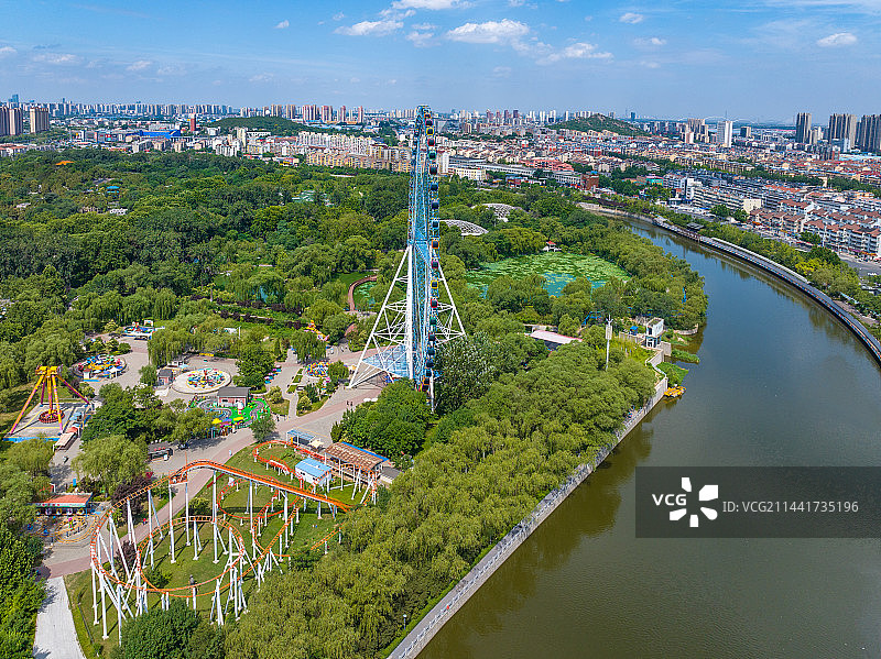 航拍小清河济南动物园段的美丽风光图片素材