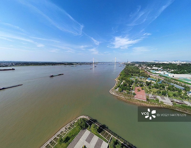 航拍视角下的燕子矶图片素材