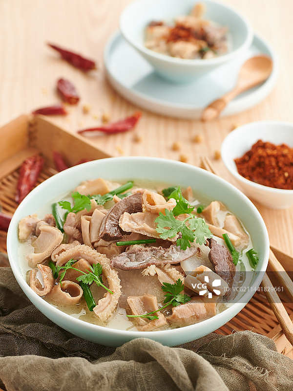 跷脚牛肉图片素材