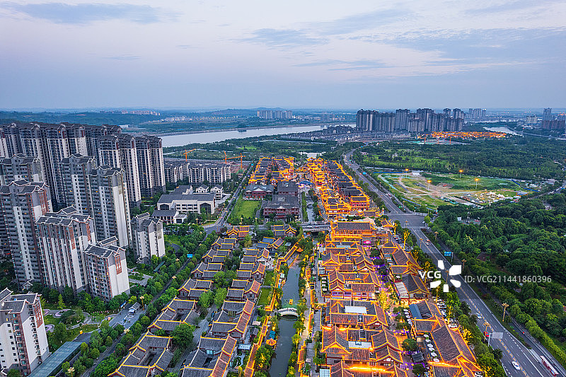 眉山市东坡印象水街夜晚夜景航拍图片素材