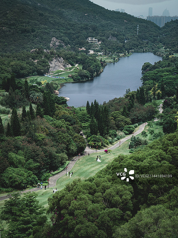 在厦门山海步道远眺上李水库图片素材