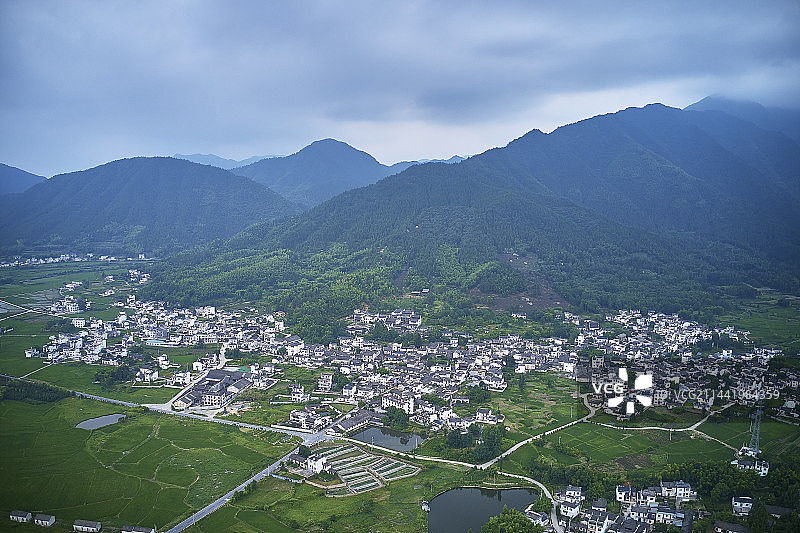 古朴的徽州乡村图片素材