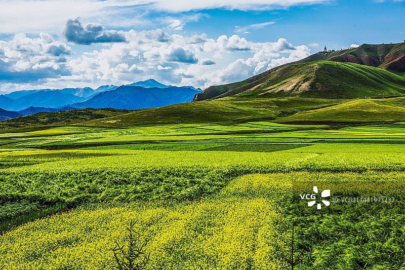 青海卓尔山风光图片素材