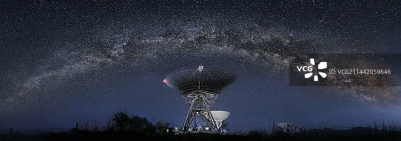 卫星银河拱桥图片素材