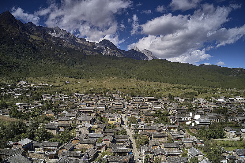 航拍丽江玉湖村图片素材