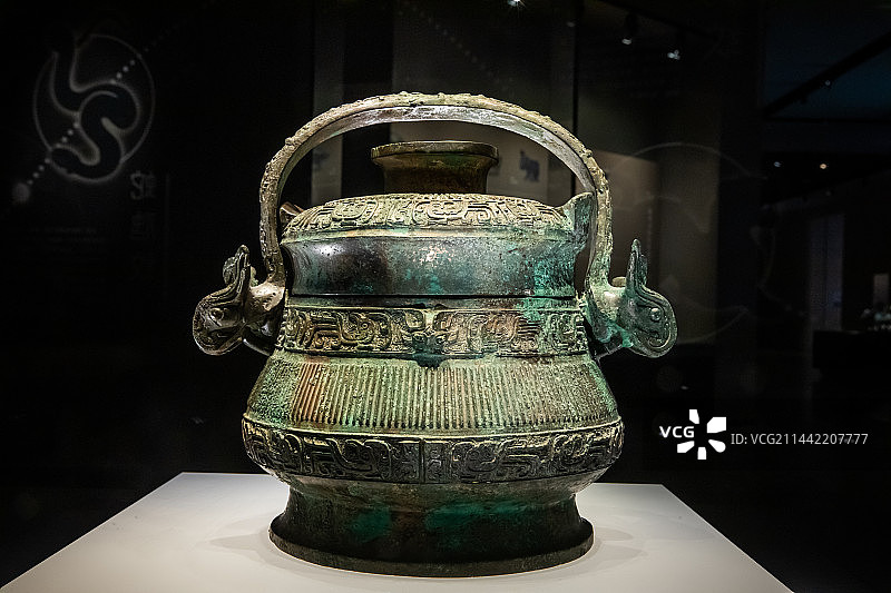 太原市山西青铜博物馆凤鸟纹提梁卣西周绛县横水倗国墓地2158号墓出土山西博物院藏品图片素材