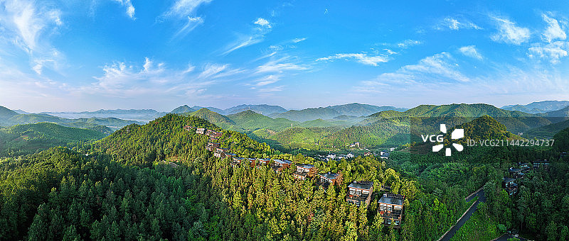 浙江德清莫干山山谷的生态度假村：裸心谷Naked Stables图片素材