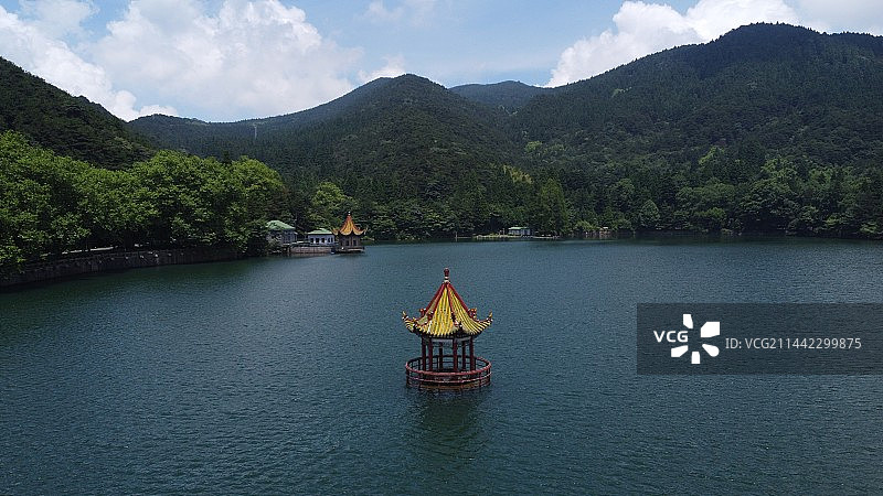 江西九江 庐山 如琴湖图片素材