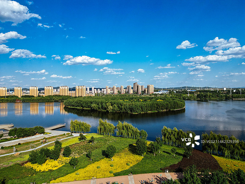 昌图县 滨湖新区 市民广场 健身广场 八一水库 中央公园 金月湖畔图片素材