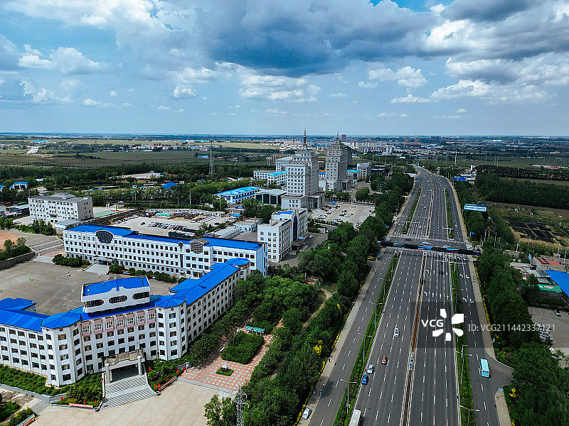 双鸭山市 市政广场 博物馆 广大厦 世纪大道 新城 尖山区图片素材