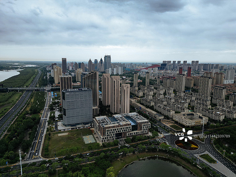 哈尔滨市 世茂大道 世纪百合园 融创茂 银水湾 雪花广场图片素材