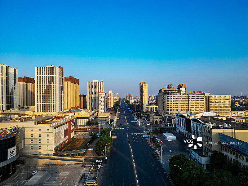 营口市 地标 万达广场 乐都汇 楞严寺公园 中天广场 渤海大街图片素材