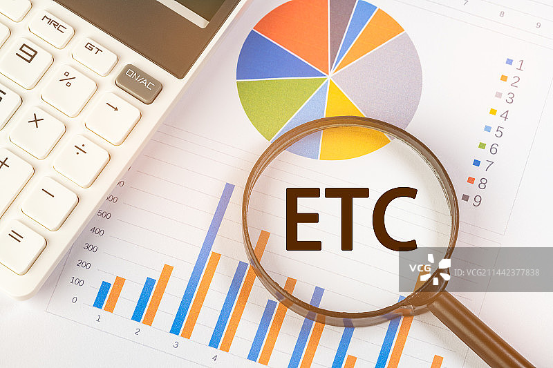 ETC电子不停车收费系统高速公路或桥梁自动收费图片素材