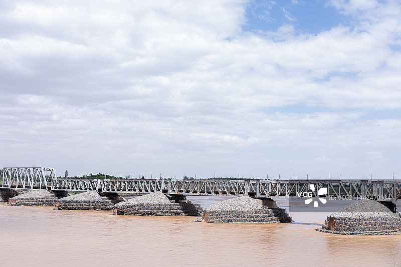 宁夏青铜峡黄河铁桥图片素材