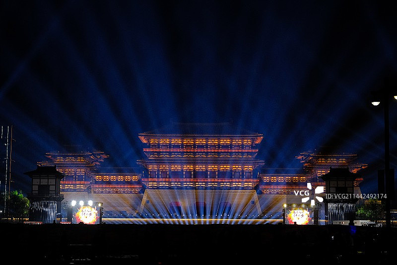 夜色下的洛阳应天门图片素材