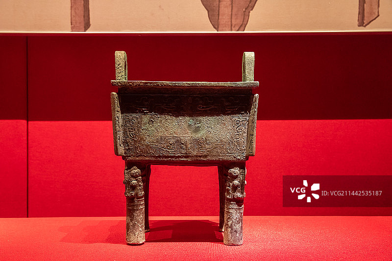 太原市山西青铜博物馆太保方鼎西周绛县横水倗国墓地3250号墓出土山西博物院藏品图片素材