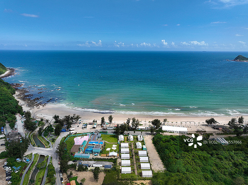 广东省深圳市大鹏新区南澳西涌海滨浴场与深圳天文台航拍图片素材