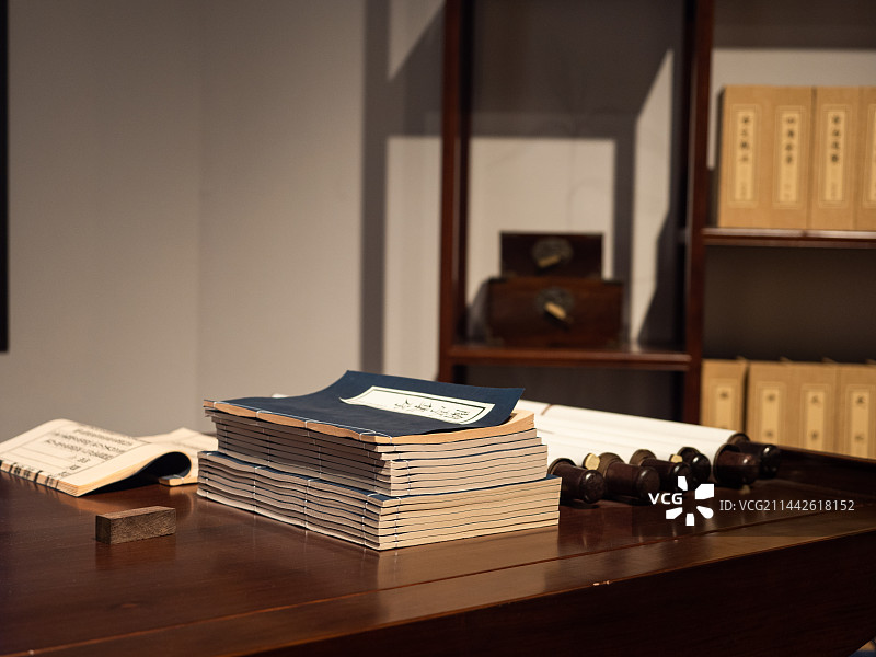 古典中国式书房书桌图片素材