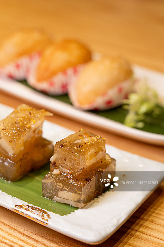 传统甜点小吃桂花蔗汁马蹄糕图片素材