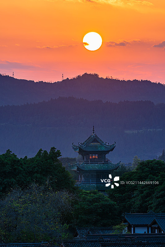 阆中古城华光楼落日图片素材