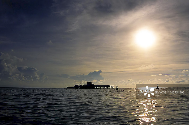 南沙群岛，美济礁，美济岛，天然避风良港图片素材